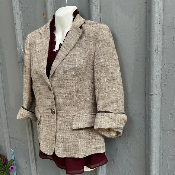Max  Mara Grey Tweed Blazer, approx size M - Picture 3 of 9